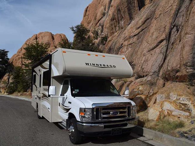 2015 Winnebago Minnie Winnie Photo