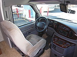 2001 Winnebago Minnie Winnie Photo #17