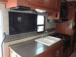 2015 Winnebago Minnie Winnie Photo #5