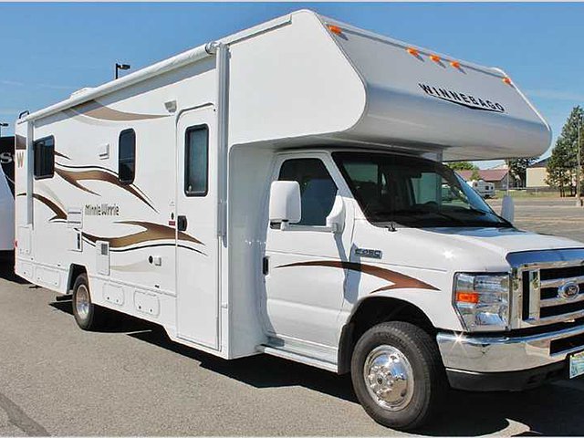 2014 Winnebago Minnie Winnie Photo