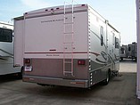2002 Winnebago Minnie Winnie Photo #4