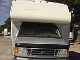 2006 Winnebago Minnie Winnie Photo #2