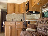 2006 Winnebago Minnie Winnie Photo #43