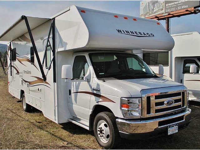 2015 Winnebago Minnie Winnie Photo