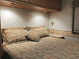 2002 Winnebago Minnie Winnie Photo #4