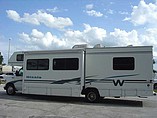 2002 Winnebago Minnie Winnie Photo #4
