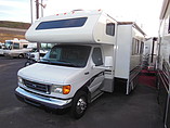 2003 Winnebago Minnie Winnie Photo #2