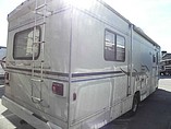 2004 Winnebago Minnie Winnie Photo #4