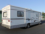 2005 Winnebago Minnie Winnie Photo #3