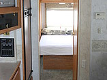 2005 Winnebago Minnie Winnie Photo #11
