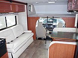 2015 Winnebago Minnie Winnie Photo #9