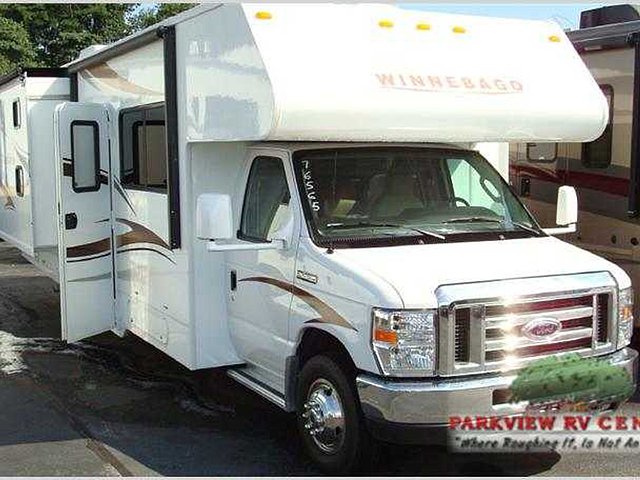 2014 Winnebago Minnie Winnie Photo