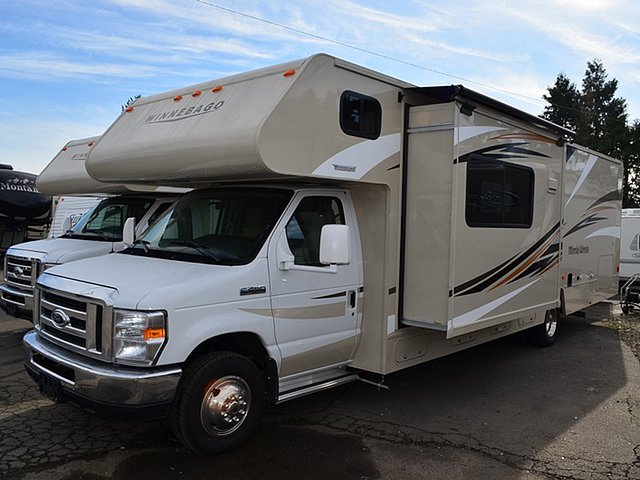 2015 Winnebago Minnie Winnie Photo