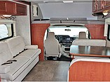2015 Winnebago Minnie Winnie Photo #9