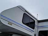 2003 Winnebago Minnie Winnie Photo #8