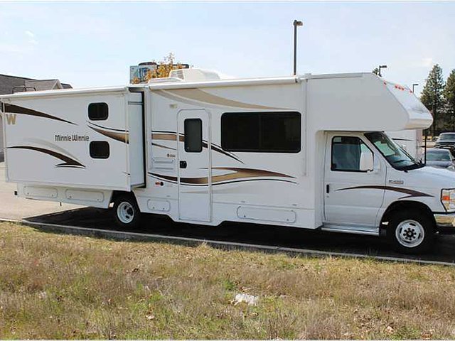 2015 Winnebago Minnie Winnie Photo