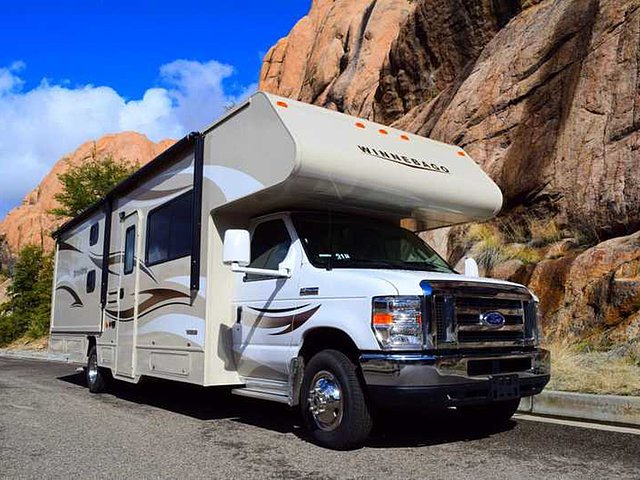 2015 Winnebago Minnie Winnie Photo
