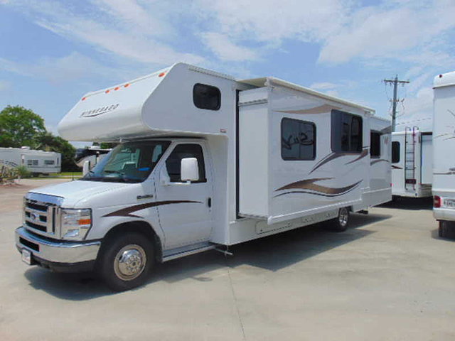 2015 Winnebago Minnie Winnie Photo