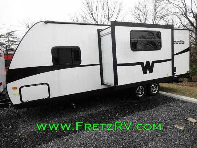 2015 Winnebago Minnie Winnie Photo