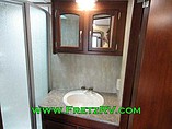 2015 Winnebago Minnie Winnie Photo #28