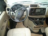 2015 Winnebago Minnie Winnie Premier Photo #14
