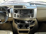 2015 Winnebago Minnie Winnie Premier Photo #27