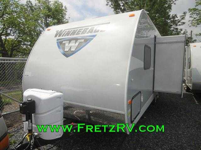 2015 Winnebago Minnie Winnie Photo