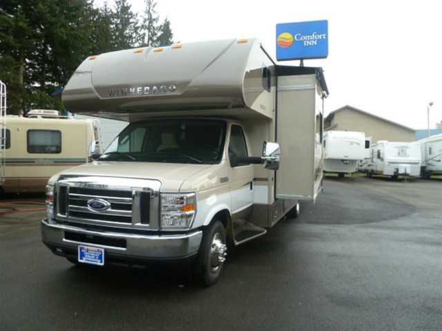 2015 Winnebago Minnie Winnie Premier Photo