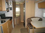 2006 Winnebago Navion Photo #5