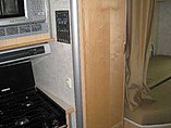 2006 Winnebago Navion Photo #9
