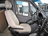 2014 Winnebago Navion Photo #8