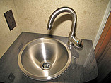 2014 Winnebago Navion Photo #15
