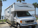 2007 Winnebago Outlook Photo #3