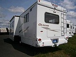 2008 Winnebago Outlook Photo #2