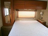 2008 Winnebago Outlook Photo #22