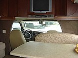 2008 Winnebago Outlook Photo #16
