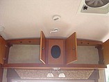 2008 Winnebago Outlook Photo #21