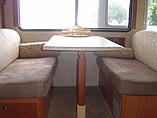 2008 Winnebago Outlook Photo #32