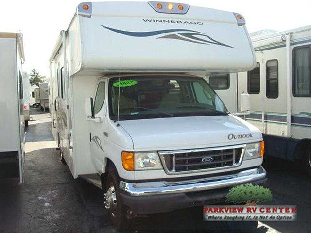 2007 Winnebago Outlook Photo