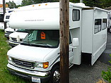 2006 Winnebago Outlook Photo #2