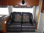 2007 Winnebago Outlook Photo #13