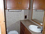 2007 Winnebago Outlook Photo #22