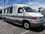 1999 Winnebago Rialta Photo #4
