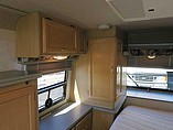 1999 Winnebago Rialta Photo #20