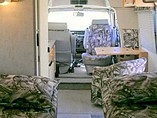 2004 Winnebago Rialta Photo #5