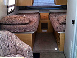 2005 Winnebago Rialta Photo #2