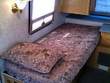 2005 Winnebago Rialta Photo #5