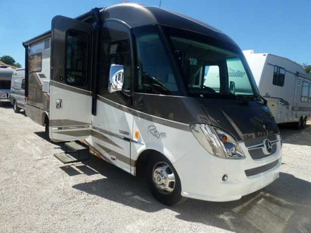 2015 Winnebago Winnebago Photo