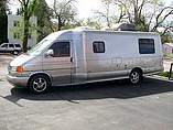 2005 Winnebago Rialta Photo #2