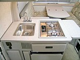 2005 Winnebago Rialta Photo #7